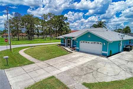 5898 Mayberry Ave North Port, FL 34287