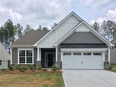 833 Botticelli Ct Mount Holly, NC 28120
