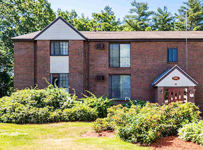 50-L English Village Rd #202 Manchester, NH 03102