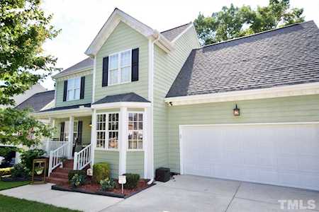 2128 Haig Point Way Raleigh, NC 27604