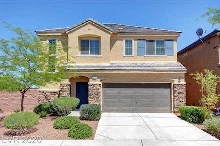 7954 Blue Lake Peak Las Vegas, NV 89166