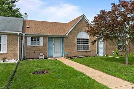 14 Holly Hill Ln Portsmouth, VA 23702