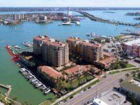 525 Mandalay Ave #35 Clearwater, FL 33767