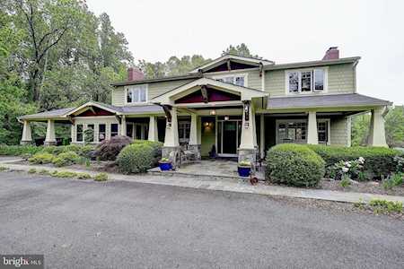 7017 Union Mill Rd Clifton, VA 20124