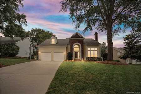3328 Silver Pond Ct Charlotte, NC 28210