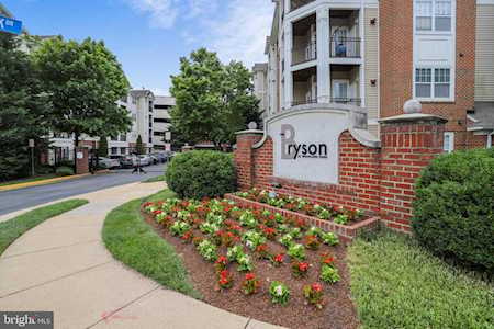12945 Centre Park Circle #302 Herndon, VA 20171