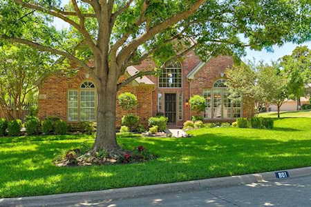 801 Oakcrest Court Southlake, TX 76092