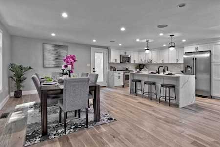 9 Bartley #2 Wakefield, MA 01880