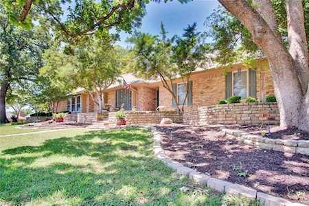 1 Crickett Court Trophy Club, TX 76262
