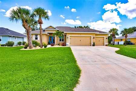 4 Long Meadow Ct Rotonda West, FL 33947