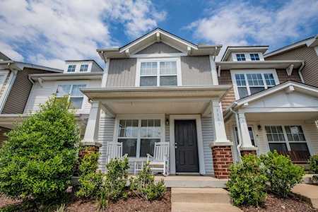 3389 Harpeth Springs Dr Nashville, TN 37221