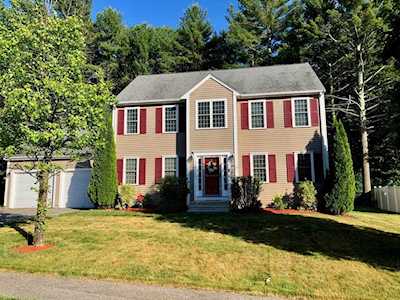 34 Cinnamon Ridge Circle Middleboro, MA 02346