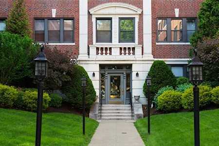 141 Englewood Ave #31 Boston, MA 02135
