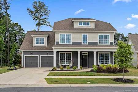 9820 Rayneridge Dr Huntersville, NC 28078