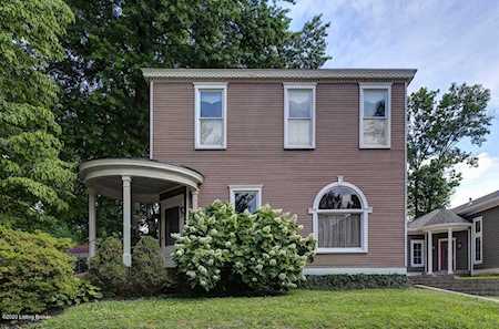 6 Hawthorn Hill Louisville, KY 40204