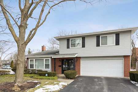 109 Evergreen Ct Deerfield, IL 60015