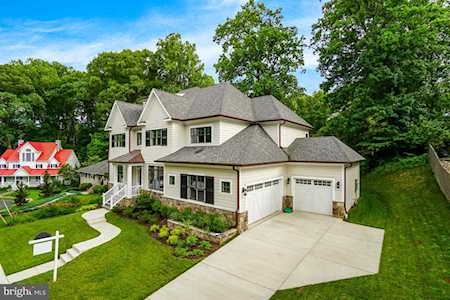 3116 Nelson St Arlington, VA 22207
