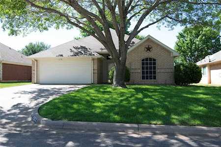 1502 Sunflower Lane Granbury, TX 76048