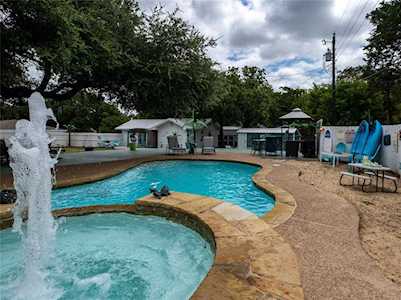 1809 Pioneer Road Granbury, TX 76049