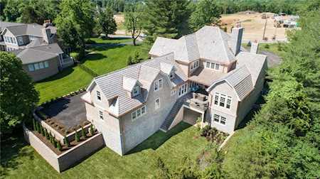 1926 South Mason Rd Town And Country, MO 63131