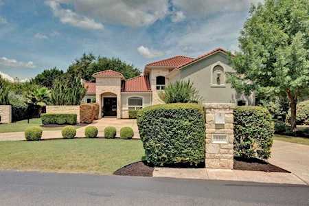 135 The Hills Dr The Hills, TX 78738