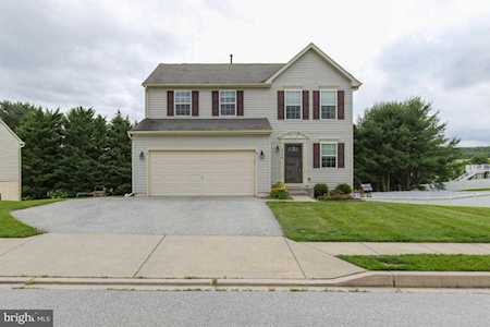 2778 Quantim Ct Manchester, MD 21102