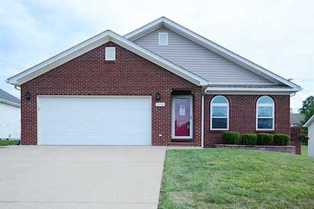 2036 Osprey Cove Dr Shelbyville, KY 40065