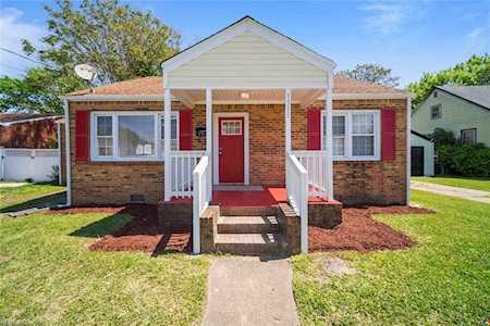 1311 Camden Ave Portsmouth, VA 23704