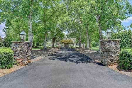 10635 Nellie Brook Ct Johns Creek, GA 30097
