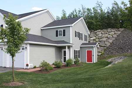 1217 Hazelwood Way #1217 Clinton, MA 01510