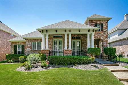 873 Winchester Drive Lewisville, TX 75056