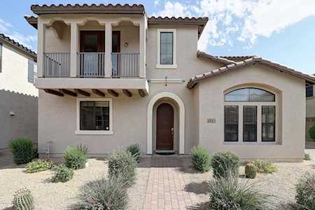 2347 W Dusty Wren Drive Phoenix, AZ 85085