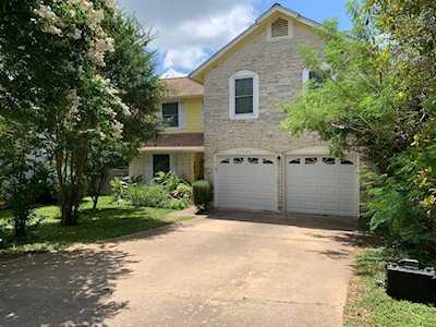 15003 Natural Spring Way Austin, TX 78728
