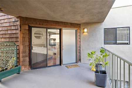 403 W 7th Street #304 Long Beach, CA 90813