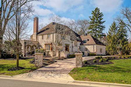 2285 Yorkshire Road Upper Arlington, OH 43221