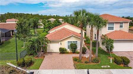11086 Lancewood St Fort Myers, FL 33913