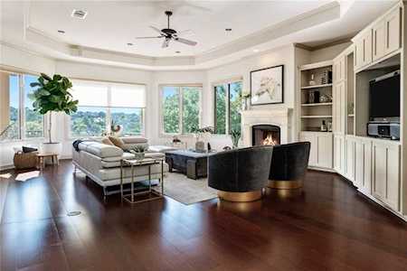 2808 Waterbank Cv Austin, TX 78746