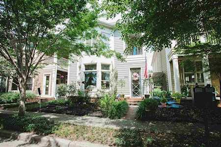 596 Monteigne Blvd Memphis, TN 38103