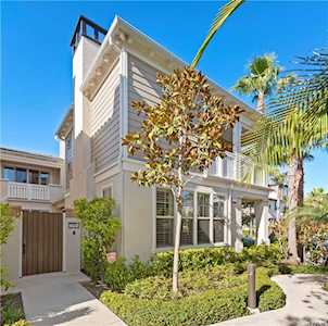 21401 Abigail Lane Huntington Beach, CA 92646
