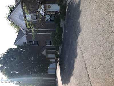 4504 Meadowlark Manor Ln Louisville, KY 40245
