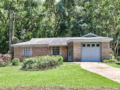 3619 Woodhill Drive Tallahassee, FL 32303