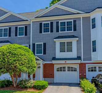 1975 Middlesex St #2 Lowell, MA 01851