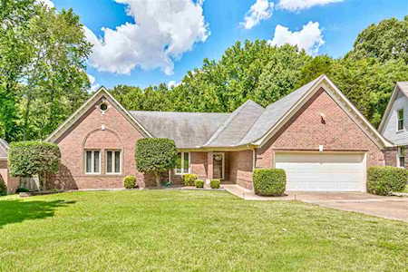 7705 Partridge Woods Cv Memphis, TN 38016
