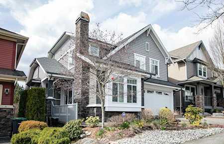 1458 Avondale Street Coquitlam, BC V3E 0B2