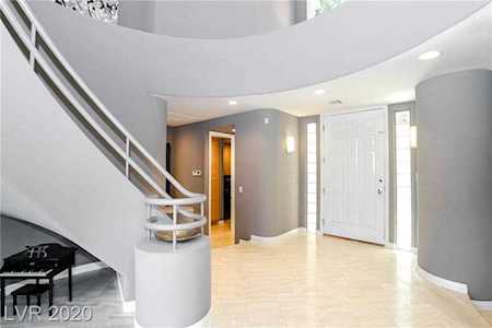 8302 Carmel Ridge Las Vegas, NV 89113