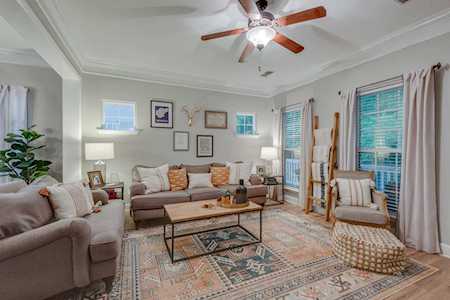 8736 Gauphin Pl Nashville, TN 37211
