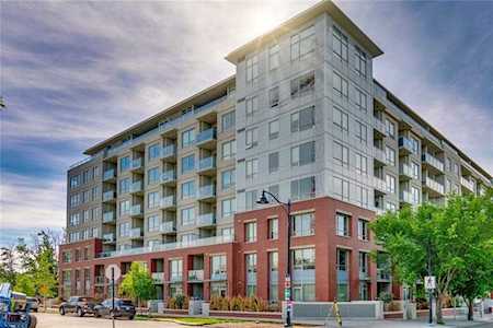 46 9 Street NE #105 Calgary, AB T2E 7Y1
