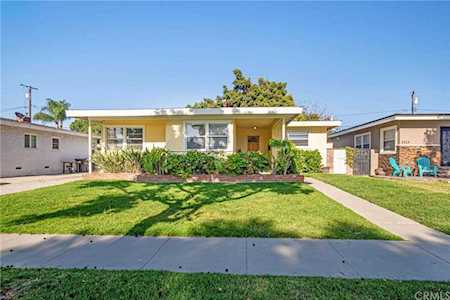 3430 Snowden Avenue Long Beach, CA 90808