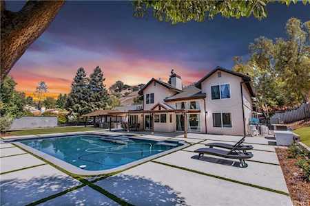 28326 Foothill Drive Agoura Hills, CA 91301