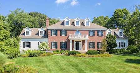 8 Jonas Brown Circle Concord, MA 01742